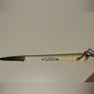 Vintage Corningware Blue Cornflower Stainless Serrated knife Sheffield England